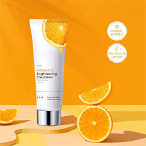 Sadoer Vitamin C Brightening Facial Cleanser 100gm